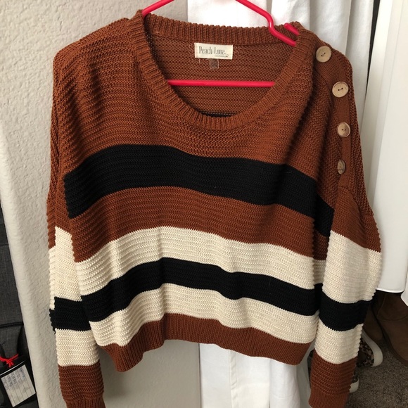 Peach Love California Tops - Sweater